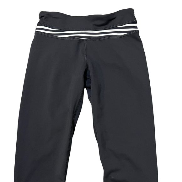LULULEMON RUN INSPIRE CROP PANT CLASSIC STRIPE BLACK WHITE YOGA DANCE SPIN 2 - Picture 3 of 8